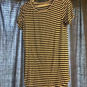 Aerie Leggings Shirt